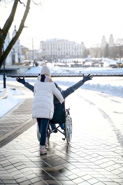 Шаг 1: Получение медицинской справки